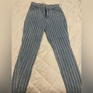 American Eagle stripped jeans